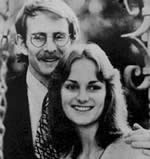 Steve Wedd y Patty Hearst, comprometidos