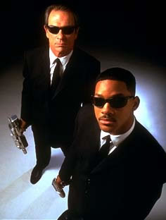 MIB: La ficción como manera de protegerse